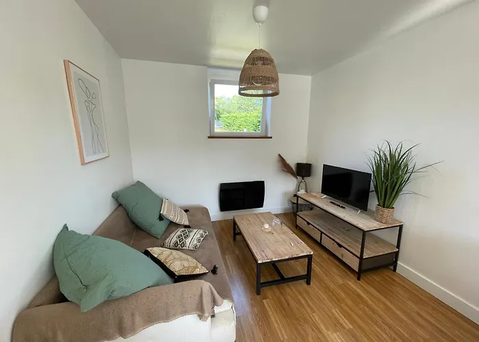 Chez Marcel, Petit Et Cosy, Avec Grand Parking Gratuit